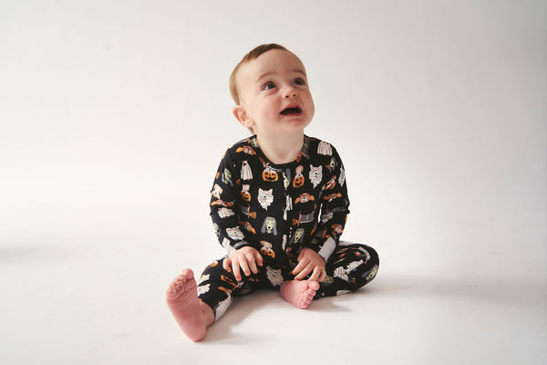 Zipper Sleeper - SPOOKY DOGS