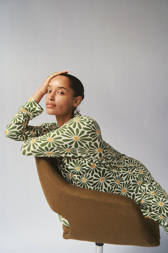 Ladies Collared Set - DAISY DREAMS