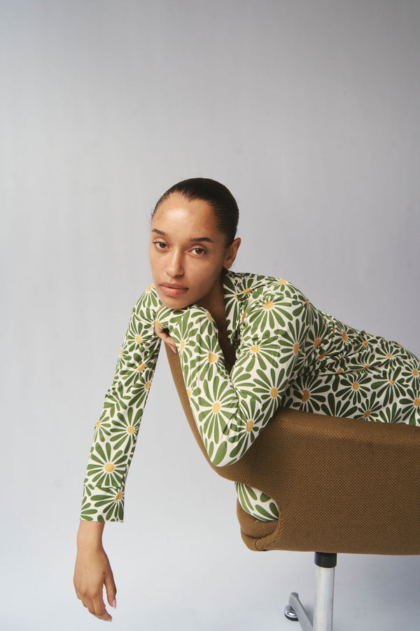 Ladies Collared Set - DAISY DREAMS