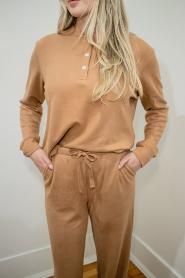 Ladies Wide Leg Henley Set - WARM BROWN