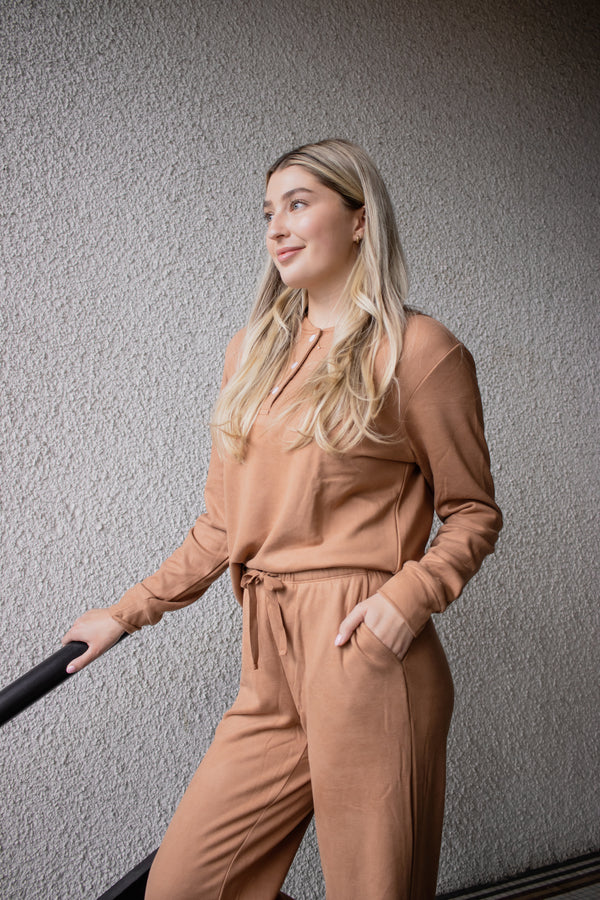 Ladies Wide Leg Henley Set - WARM BROWN