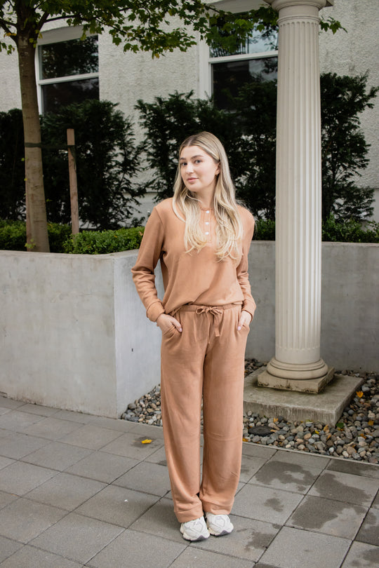 Ladies Wide Leg Henley Set - WARM BROWN