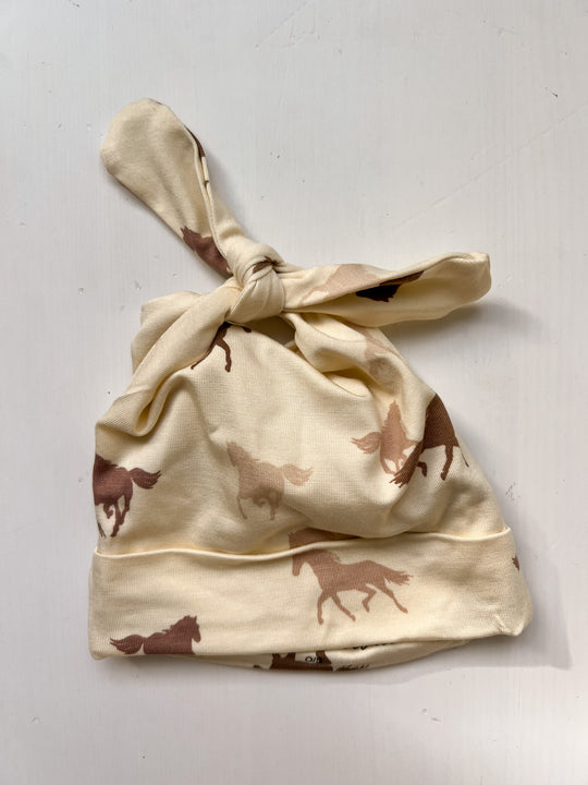 Double Knotted Hat - HORSE